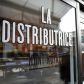 La Distributrice, et Canadisk (Montreal) kaffe/café brand, med en MEGET lille kaffebar